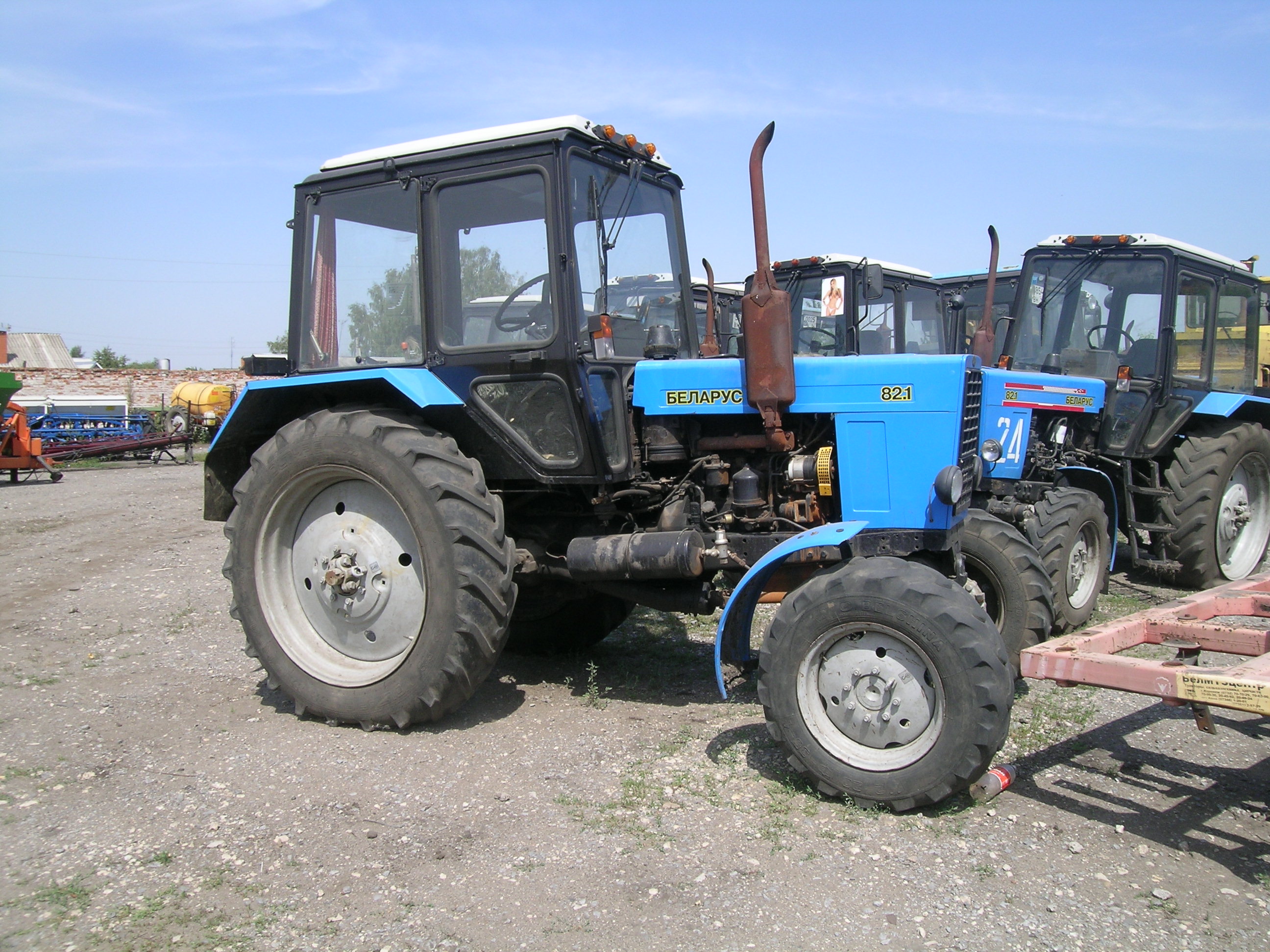 Продам Б/У трактор Беларус МТЗ - 82.1 В отличном состоянии .